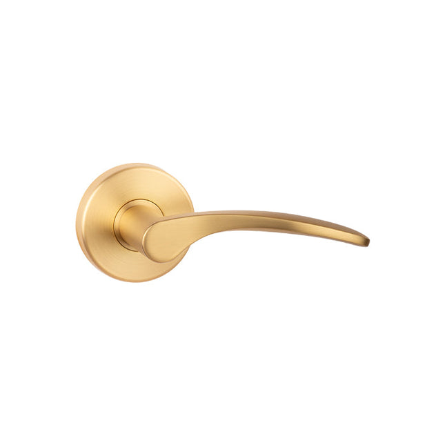 Curva Door Lever Handle on Round Rose Passage 60mm Box Pack Satin Brass 545CUSBBP N2LOK