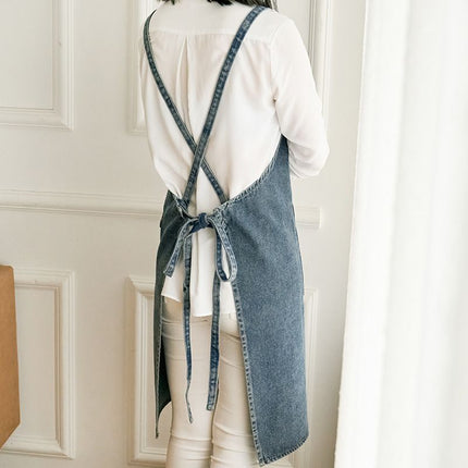 denim apron, kitchen apron, Japanese-style apron, work apron, unisex apron, apron with pockets, barista apron, cooking apron, men's denim apron, women's denim apron - light blue - Size M