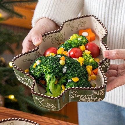 Christmas baking dish, ceramic baking ware, festive tableware, food-grade baking dish, heat-resistant dish, holiday dinnerware, Australian kitchen, Christmas gift idea, ceramic bakeware Australia - Red - Size 800ML