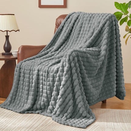Updated Grey Throw Blanket for Couch and Bed- Super Soft and Warm 3D Checkered Fluffy Fuzzy Fleece Blanket, Luxurious Plush Cozy Blanket for Room Decor Spring - Gray - Size 150cm*200cm