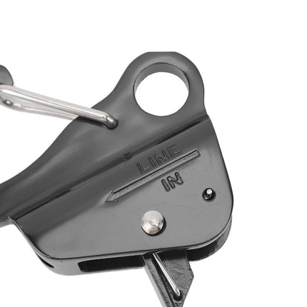 4pcs Stainless Steel Boat Fender Clips Quick Release Clips Boat Bumper Buoy Holders for Rail, Clamp on 5/8" Rope for Fastening Fender Lines, Ideal for Docking