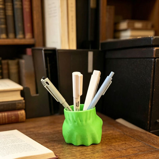 3D Printed Fist-Shaped Pen Holder Powerful Desktop Organizer Green – product detail