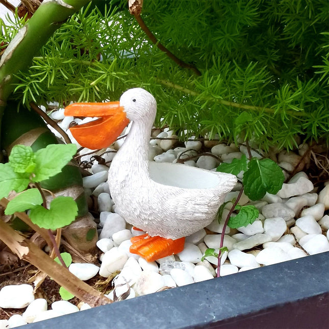 Cute Pelican Planter Pot Small Resin Pelican Flower Pot with Drainage Funny Animal Succulent Planter for – product detail