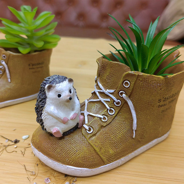 Cute Hedgehog with Resin Shoe Flower Pot with Animal Figurine Creative Succulent Planter for Indoor – product detail