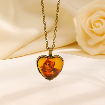 Vintage Oval Time Gem Glass Alloy Pendant Necklace