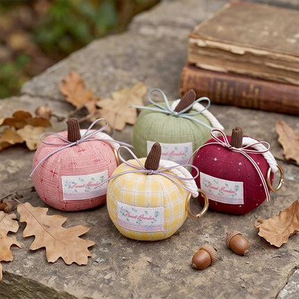 2Pcs Christmas Eve Yellow Apple Ornaments