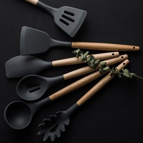 12pcs Black Heat Resistant Silicone Kitchen Utensils Set – product detail