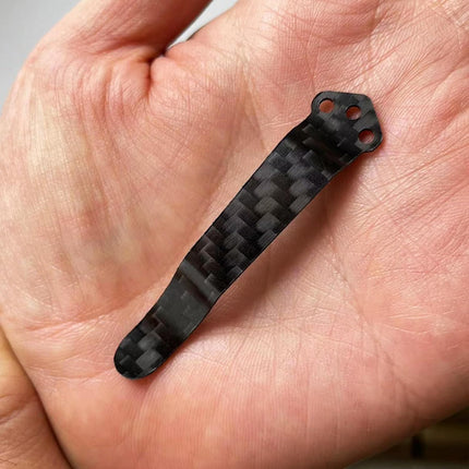 Carbon Fiber Pocket Clip Fits For Benchmade Bugout, Osborne, Bailout, Griptilian, 710, 551, 810, 940, 941, 943, 530, 707, 581 And More, Premium Custom-made Pocket Clip with 3 Pieces Screws, Black