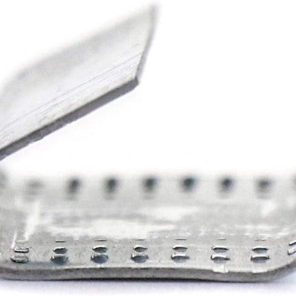 Seals for 1/2" Strap Width Steel Strapping, 500 Pcs Metal Clips for Firmly Securing Packaging and Pallet Banding, Fix Large and Medium-sized Loads for Storage and Transportation