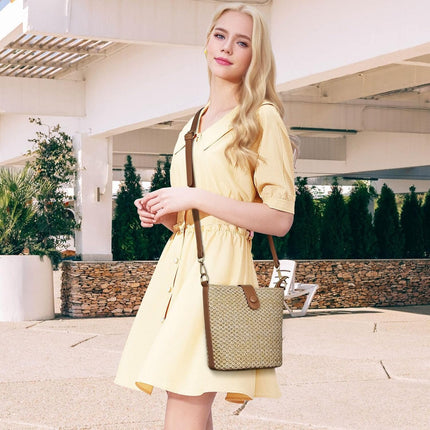 Straw Crossbody Bags for Women, Vintage Rattan Shoulder Bag Summer Beach Woven Bag Straw Clutch Purse for Travel