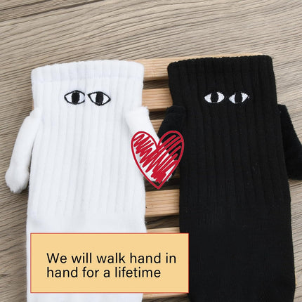 2 Pairs Hand In Hand Socks, Funny Magnetic Socks, Couple Holding Hands Socks, Friendship Socks, Novelty Socks for Women Men,Cute Socks with Eyes (White+Black)
