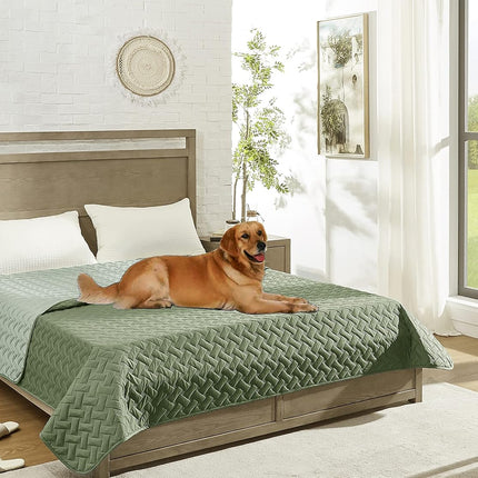 100% Double Sided Waterproof Dog Blanket Soft Pet Bed Cover Reversible Protect Furniture Couch Sofa Car for Puppy Cat Kids (Dark Green/Light Green, 52x82 Inch (Pack of 1)) Dark Green 1)
