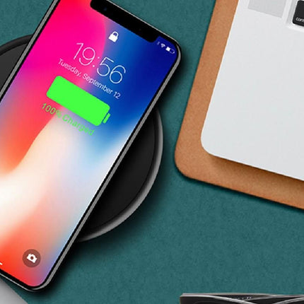 Wireless Fast Charger Smartphone Charger Qi Charging for Apple, Samsung and Smart Phones (Black)