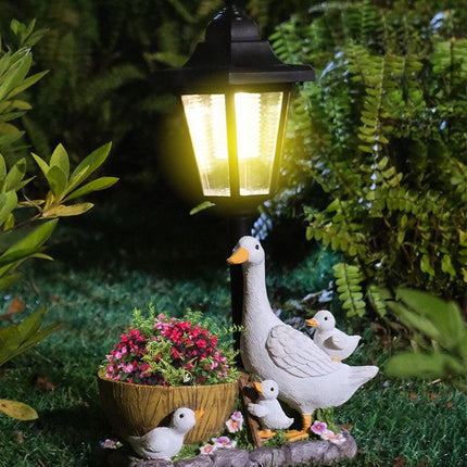 Creative Cute Duck Resin Flower Pot Solar Outdoor Light, Courtyard and Garden Decorative Ornament—Retro Lawn Ambiance Night Light, Multifunctional Flower Pot Ornament, Balcony Plant Decorative Floor Lamp