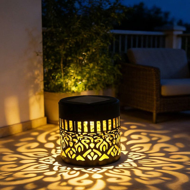 Solar-Powered Wrought Iron Mandala Pattern Openwork Projection Light Courtyard and Garden Mood – product detail