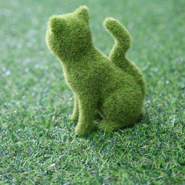 Flocked Animal Statue European Style Handcrafted Resin Simulation Moss Flocked Figurine for Garden Type B – product detail