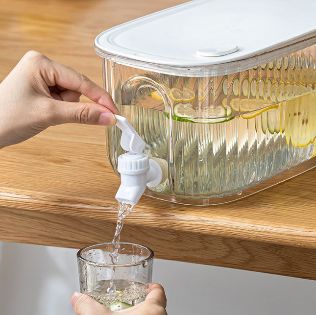 Transparent 4 Liter Refrigerator Cold Drink Dispenser Juice & Fruit Infuser Water Pitcher Spigot Beverage