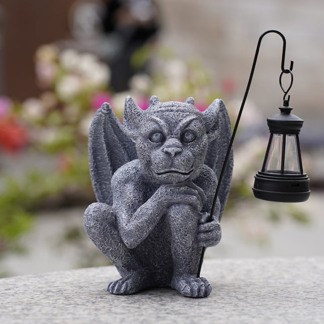 Solar-Powered Gargoyle Statue with LED Lantern Gothic Outdoor Halloween Garden Decor V888-ELOSUNG16745