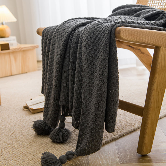 Dark Grey 110cm x 150cm Soft Tassel Throw Blanket for Sofa or Bed, Cozy  Casual Blanket for Office Nap, Minimalist Bed End Cover