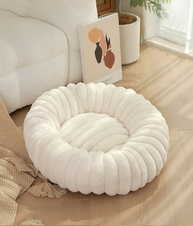 White Plush Pet Bed