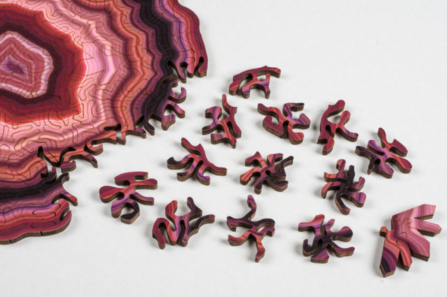 Red Algorithmic Agate Jigsaw Puzzle – product detail