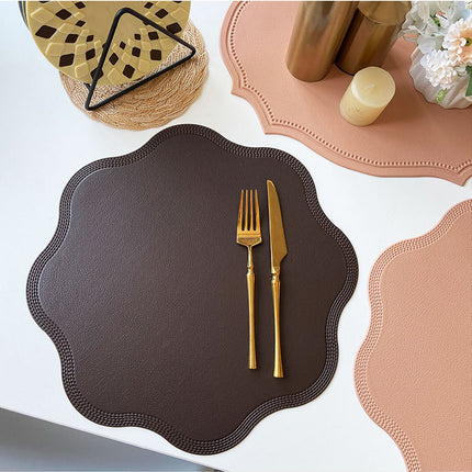 Red Nordic Style Faux Leather Placemats Set of 4 - Heat-Resistant Waterproof Table Mats 38x38cm(cutlery not included)