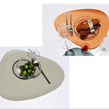 4 Pcs Pink Nordic-Style PVC Leather Placemats Set of 4 - Waterproof, Heat-Resistant, and Oil-Proof Triangular Table Mats