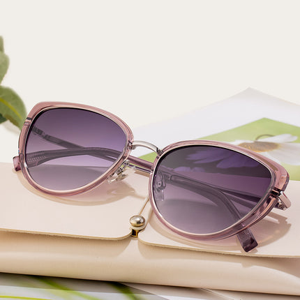 Pink Frame Chic Cat Eye Polarized Sunglasses for Women - Lightweight UV Protection Fashion Eyewear