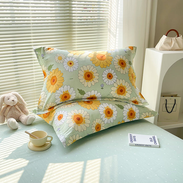 light And Elegant Fragrance 100 Percent Cotton Pillowcase Set (Pack of 2)