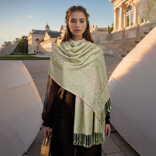 Green Elegant Retro Paisley Print Scarf for Women – product detail