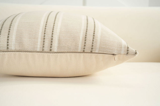 Textured Vertical Striped Pillowcases – product detail