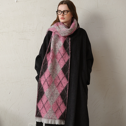 (Black+Pink)Two-Tone Argyle Pattern Scarf - Ladies' Warm Fashion Neckwear, 210x33cm