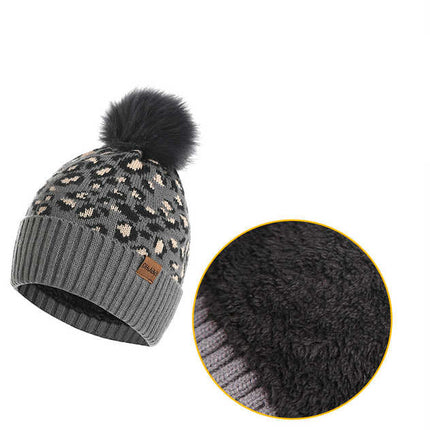 Light Grey Women's 3-Piece Winter Knit Set - Leopard Print Plush Lined Beanie Hat, Scarf & Touchscreen Gloves
