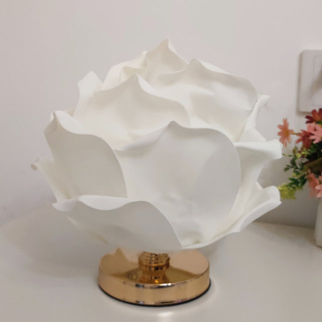 White Elegant Lotus Flower Table Lamp – product detail