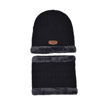 Grey Men's 5-Piece Winter Essentials Set -  Lined Beanie Hat, Neck Warmer, Touchscreen Gloves & 2 Pairs Thermal Socks