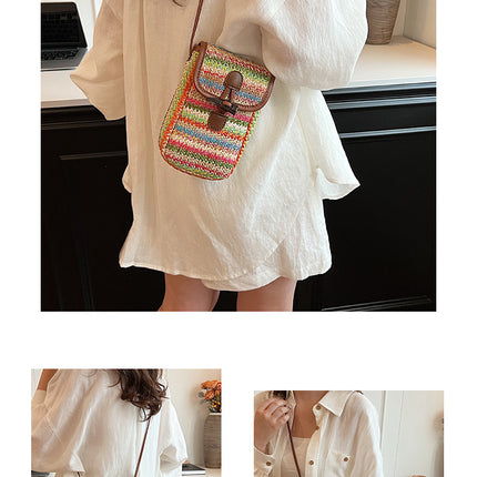 Khaki Boho Chic Woven Straw Crossbody Bag – hardware detail