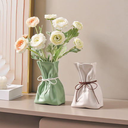 Yellow And White Chic Money Bag Inspired Vase - Modern Resin Decorative Flower Holder & Tabletop Accent(Use the mobile phone as a reference for size)