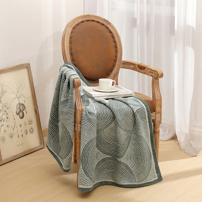 Green Luxurious Paisley Jacquard Throw Blanket