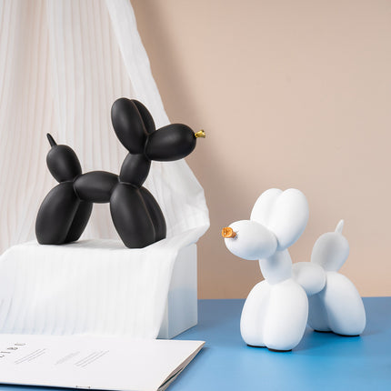 Gold Modern Resin Balloon Dog Sculpture – hardware detail
