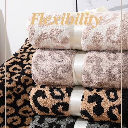 Beige Luxurious Leopard Print Knit Throw Blanket - Ultra-Soft Jacquard Plush for Sofa, Bed & Cozy Comfort (130x150cm)