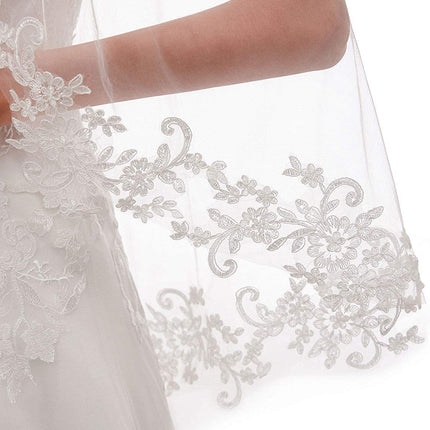 White Elegant Short Bridal Veil - Single Tier with Delicate Lace Applique Edge - Wedding Hair Accessory