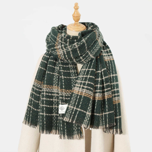 Green Chic Plaid Winter Scarf