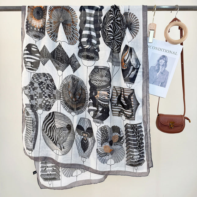 2-Piece Gray Border Retro Lantern Print Scarf