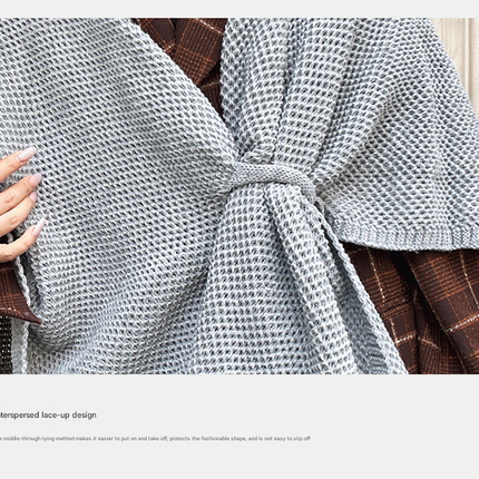 Caramel Color Luxurious Faux Cashmere Knitted Cape – design and finish
