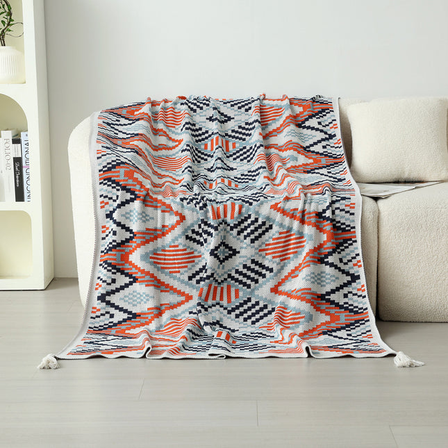 Red-blue Bohemian Knitted Sofa Blanket 130 x 170 cm 900g Ideal for Hotel and Nap Use – product detail