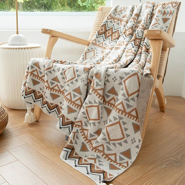 Beige-grey Bohemian Knitted Sofa Blanket 130 x 170 cm 900g Ideal for Hotel and Nap Use – product detail