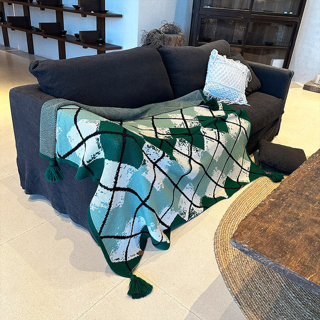Green Chic Argyle Diamond Knit Throw Blanket with Tassels