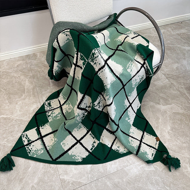 Green Chic Argyle Diamond Knit Throw Blanket with Tassels – product detail