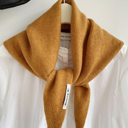 Orange Chic Wool Blend Knit Triangle Scarf - Versatile & Warm Fashion Accessory - 105 x 35cm