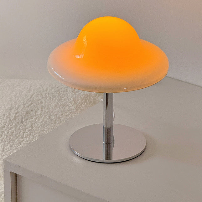 25cm Heart Egg Tart Table Lamp with Adjustable Color and Brightness V888-ELOSUNG28870